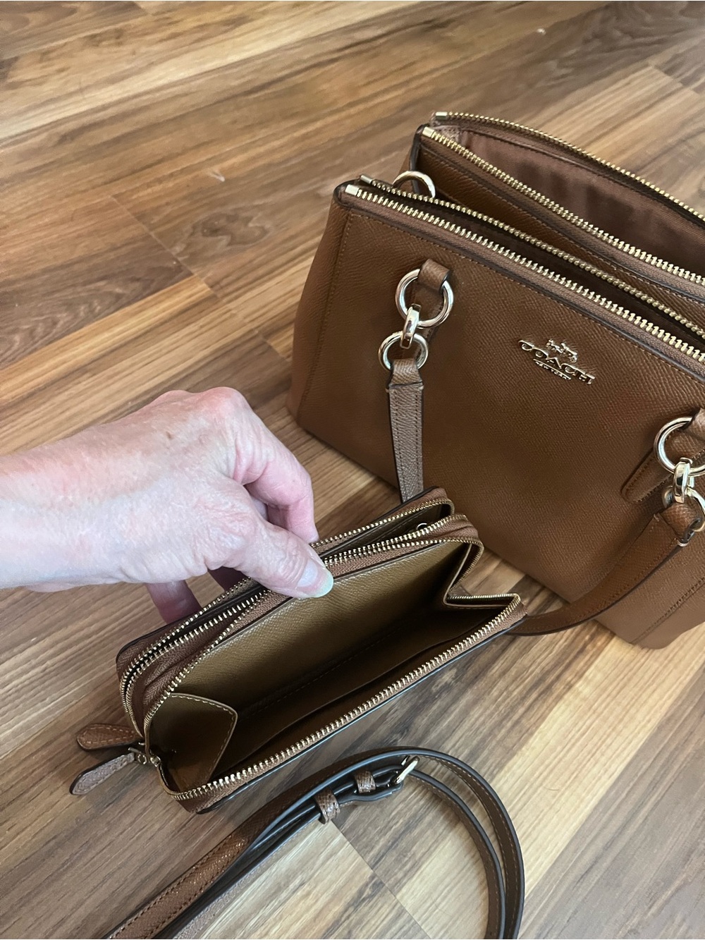 Coach Cognac Pebbled Leather Double Zip Satchel with Matching Wallet - Picture 4 of 4